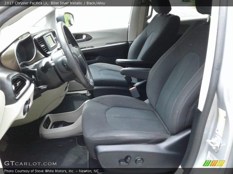 Billet Silver Metallic / Black/Alloy 2017 Chrysler Pacifica LX