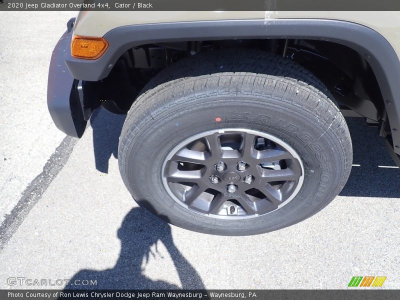 Gator / Black 2020 Jeep Gladiator Overland 4x4