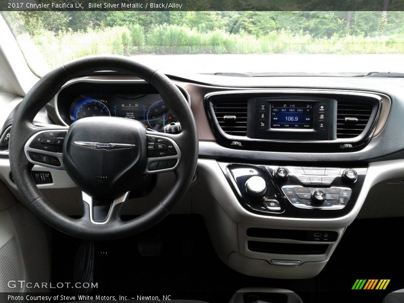 Billet Silver Metallic / Black/Alloy 2017 Chrysler Pacifica LX