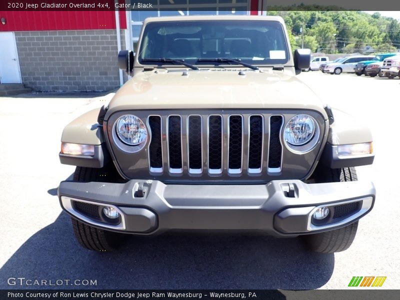 Gator / Black 2020 Jeep Gladiator Overland 4x4