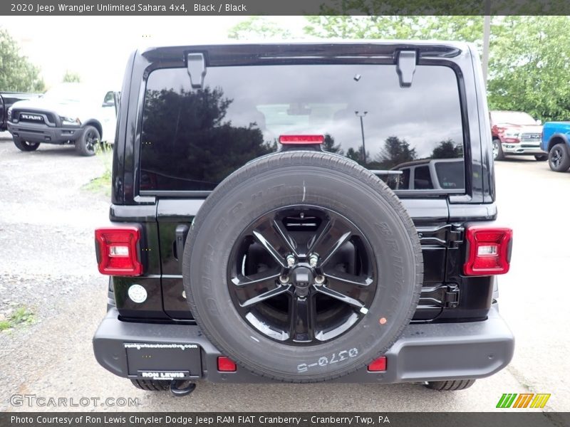 Black / Black 2020 Jeep Wrangler Unlimited Sahara 4x4