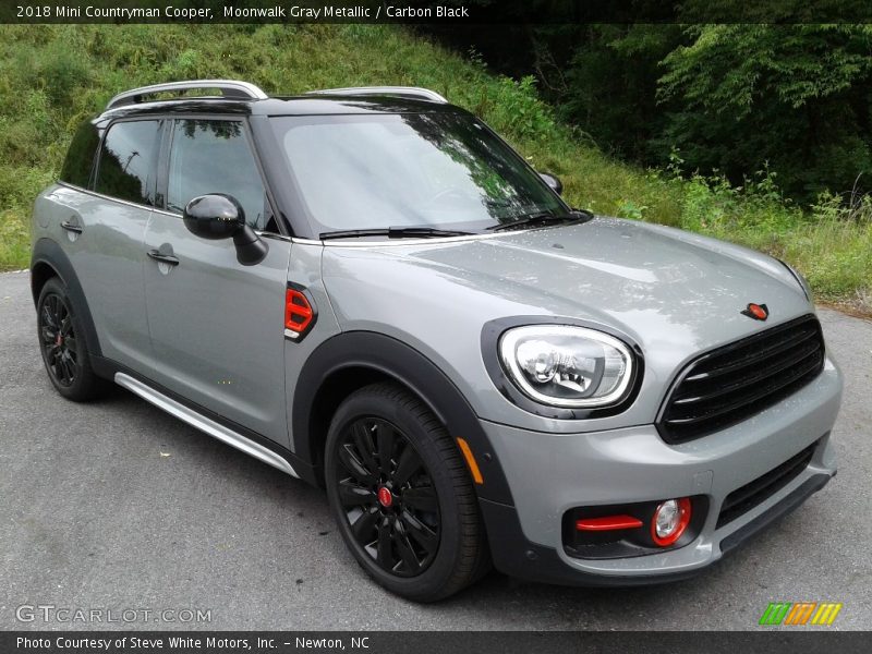 Front 3/4 View of 2018 Countryman Cooper