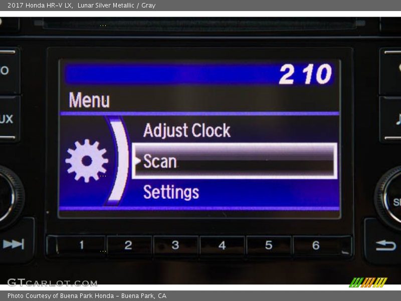 Lunar Silver Metallic / Gray 2017 Honda HR-V LX