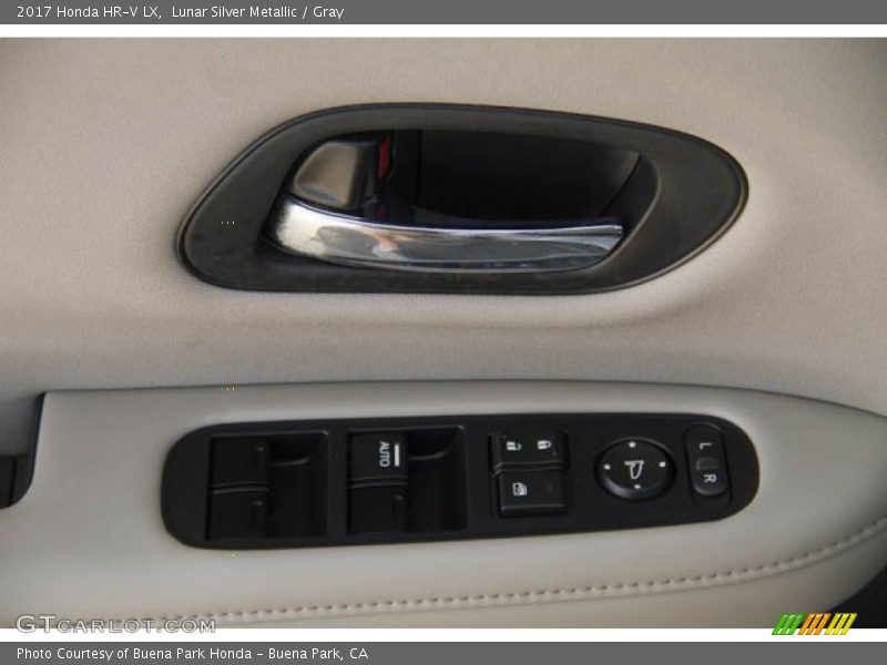 Lunar Silver Metallic / Gray 2017 Honda HR-V LX
