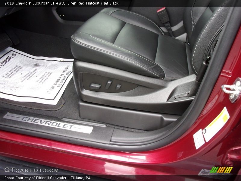Siren Red Tintcoat / Jet Black 2019 Chevrolet Suburban LT 4WD