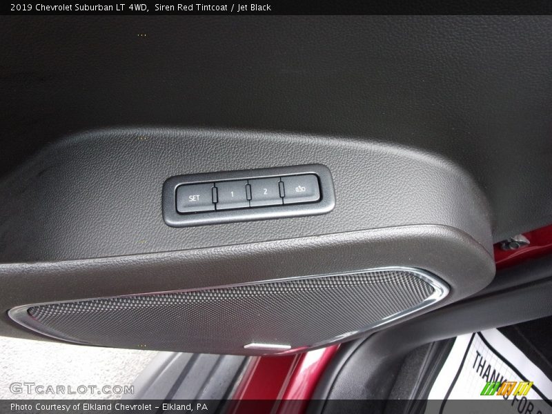 Siren Red Tintcoat / Jet Black 2019 Chevrolet Suburban LT 4WD