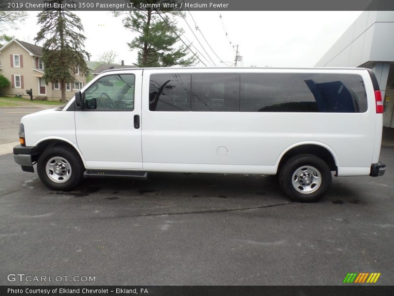 Summit White / Medium Pewter 2019 Chevrolet Express 3500 Passenger LT