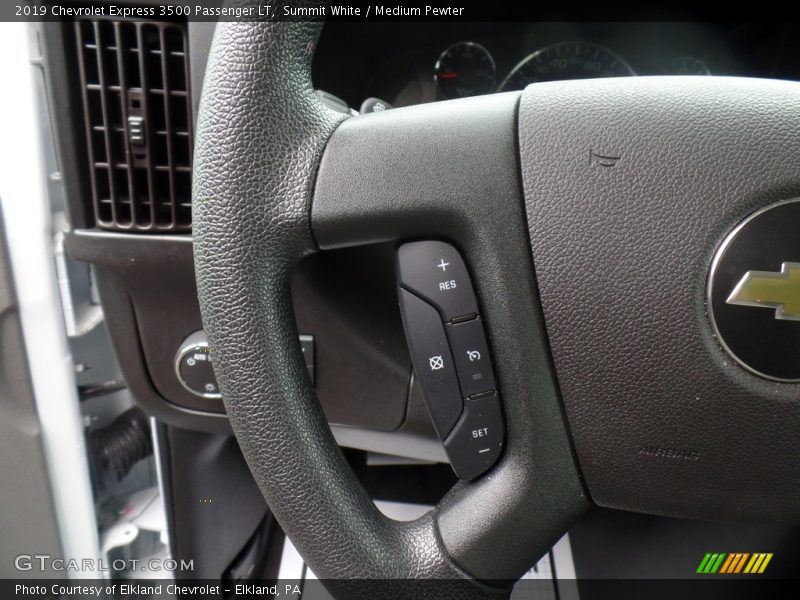 Summit White / Medium Pewter 2019 Chevrolet Express 3500 Passenger LT