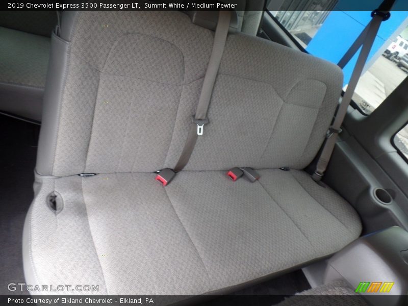 Summit White / Medium Pewter 2019 Chevrolet Express 3500 Passenger LT