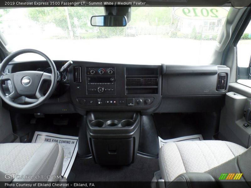 Summit White / Medium Pewter 2019 Chevrolet Express 3500 Passenger LT