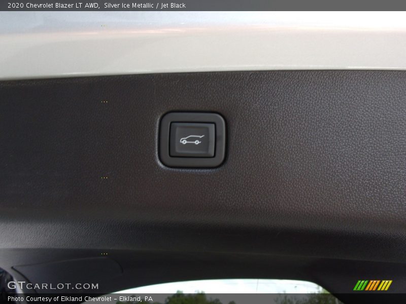 Silver Ice Metallic / Jet Black 2020 Chevrolet Blazer LT AWD