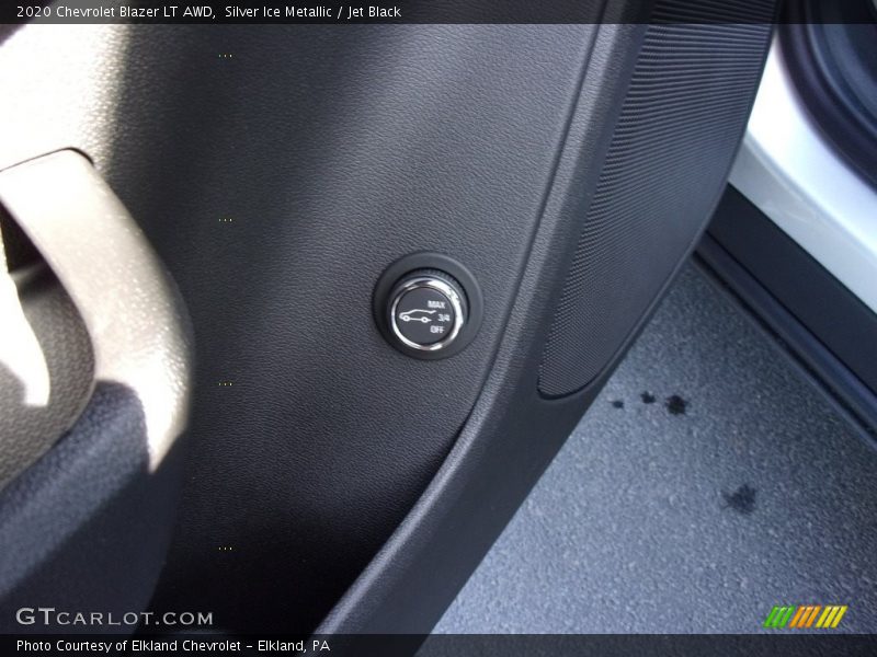Silver Ice Metallic / Jet Black 2020 Chevrolet Blazer LT AWD