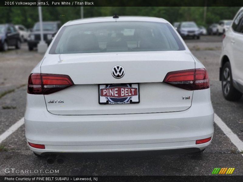 Pure White / Titan Black 2016 Volkswagen Jetta S
