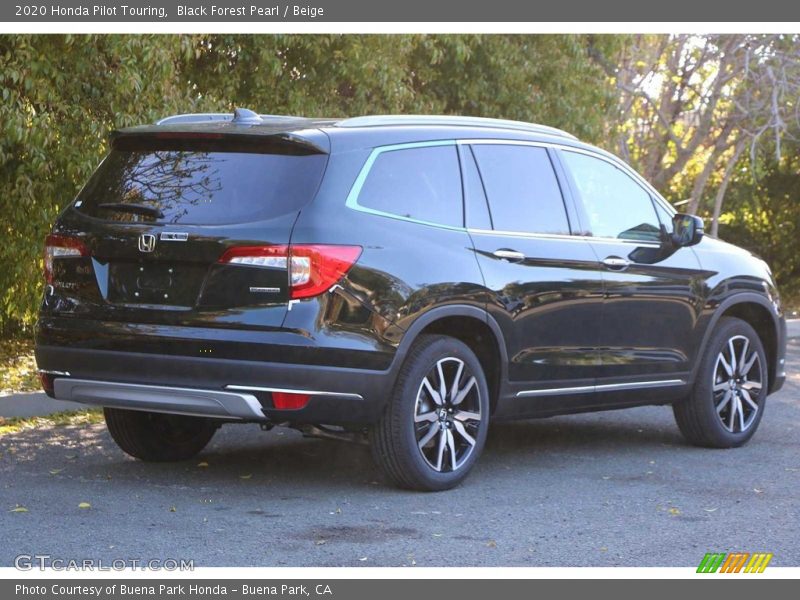 Black Forest Pearl / Beige 2020 Honda Pilot Touring