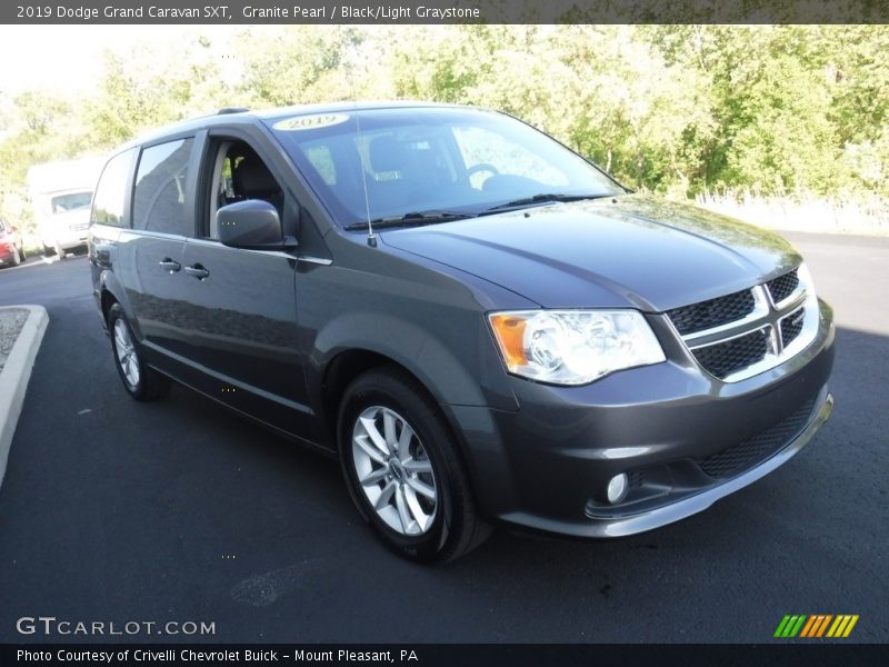 Granite Pearl / Black/Light Graystone 2019 Dodge Grand Caravan SXT