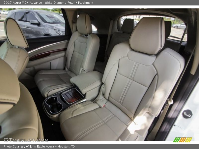 White Diamond Pearl / Parchment 2017 Acura MDX Advance