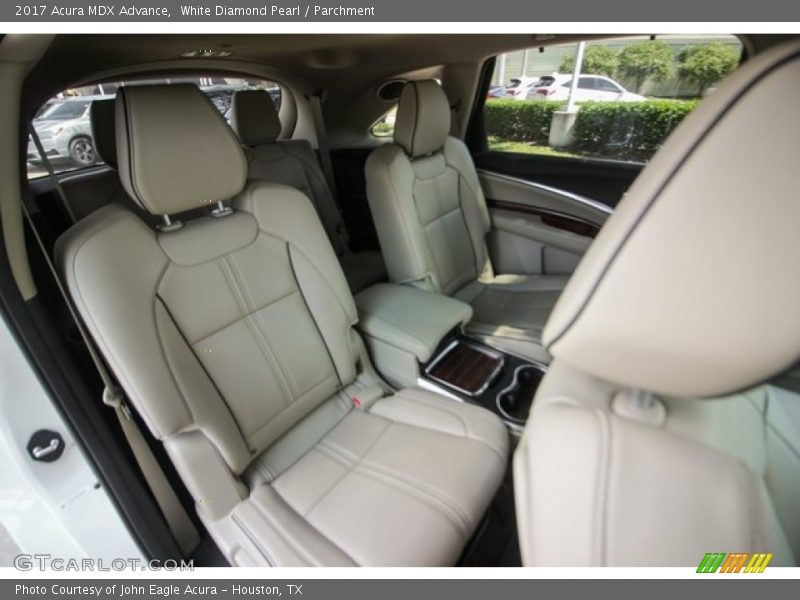 White Diamond Pearl / Parchment 2017 Acura MDX Advance