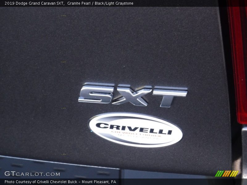 Granite Pearl / Black/Light Graystone 2019 Dodge Grand Caravan SXT