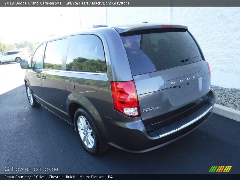 Granite Pearl / Black/Light Graystone 2019 Dodge Grand Caravan SXT