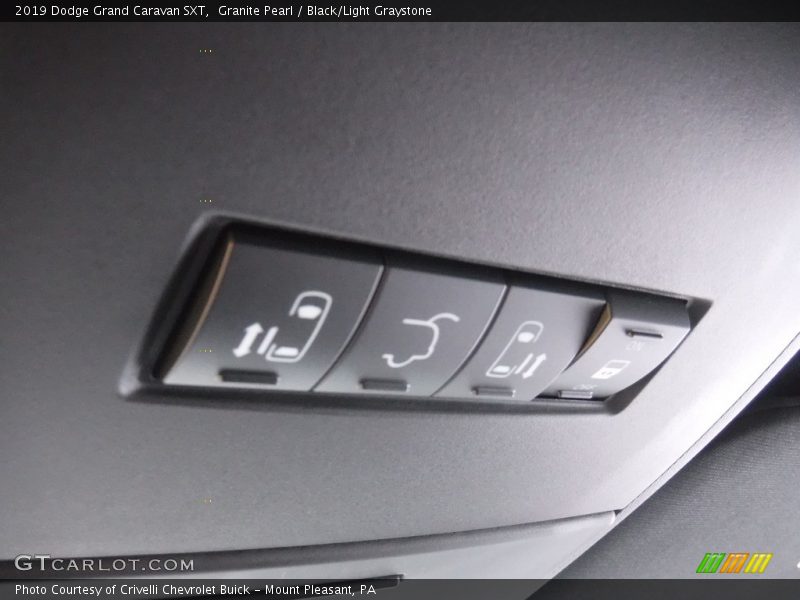 Granite Pearl / Black/Light Graystone 2019 Dodge Grand Caravan SXT