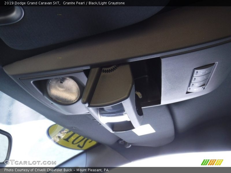 Granite Pearl / Black/Light Graystone 2019 Dodge Grand Caravan SXT