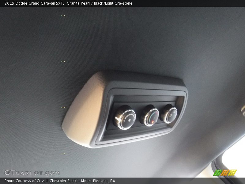 Granite Pearl / Black/Light Graystone 2019 Dodge Grand Caravan SXT