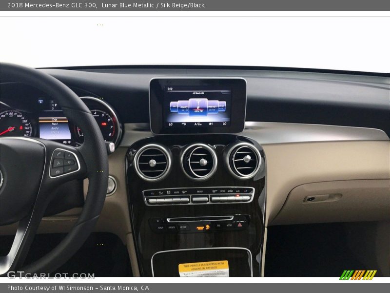 Lunar Blue Metallic / Silk Beige/Black 2018 Mercedes-Benz GLC 300