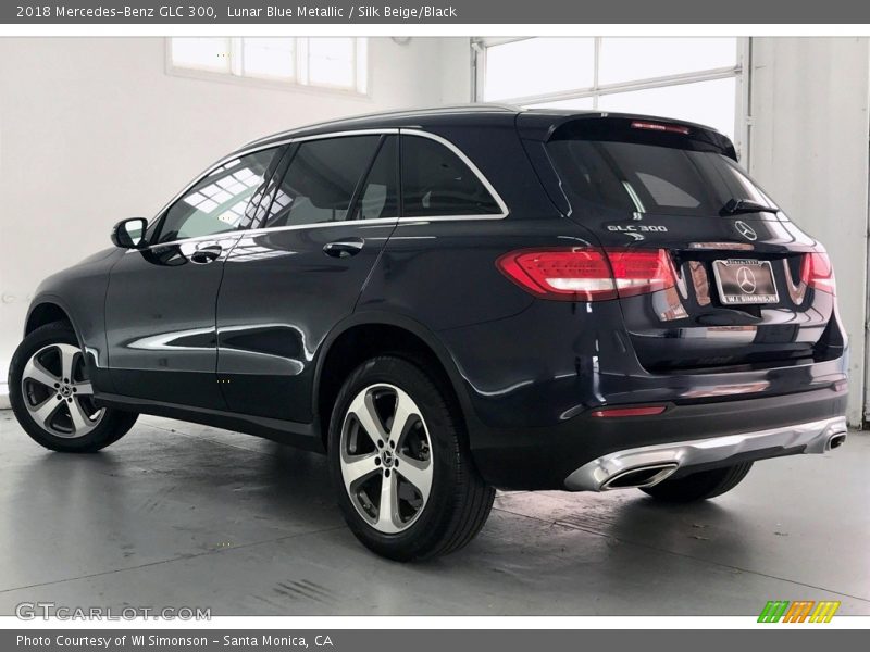 Lunar Blue Metallic / Silk Beige/Black 2018 Mercedes-Benz GLC 300