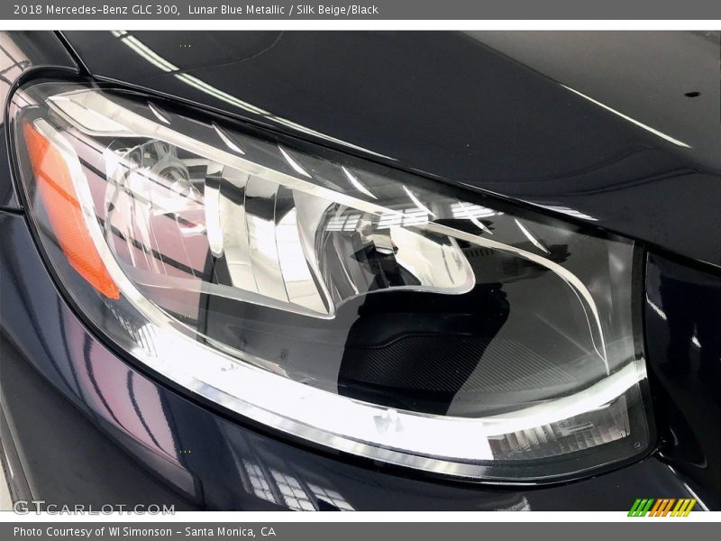 Lunar Blue Metallic / Silk Beige/Black 2018 Mercedes-Benz GLC 300