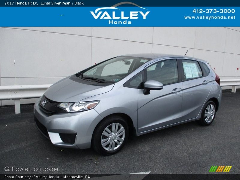 Lunar Silver Pearl / Black 2017 Honda Fit LX