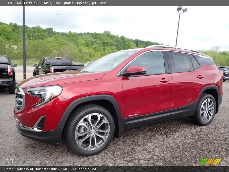 Front 3/4 View of 2020 Terrain SLT AWD