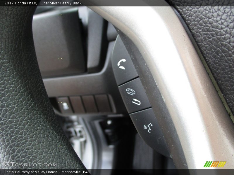 Controls of 2017 Fit LX