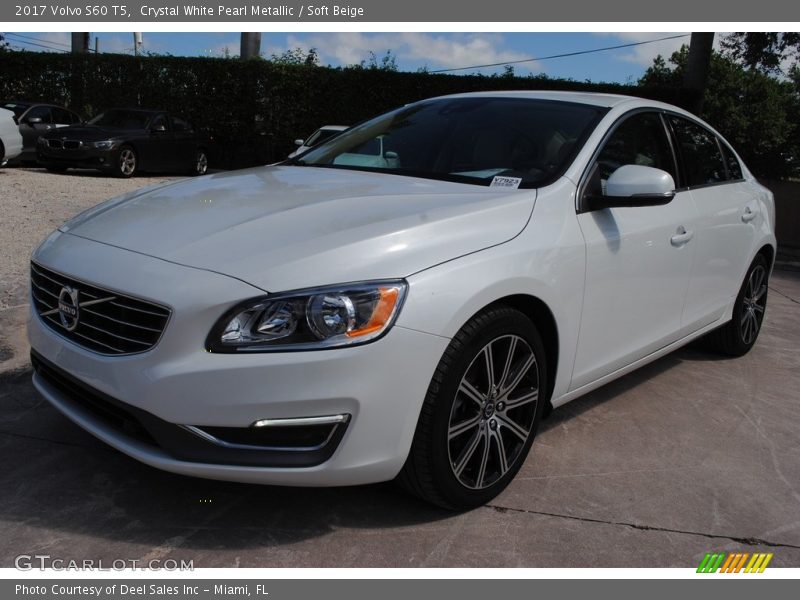  2017 S60 T5 Crystal White Pearl Metallic