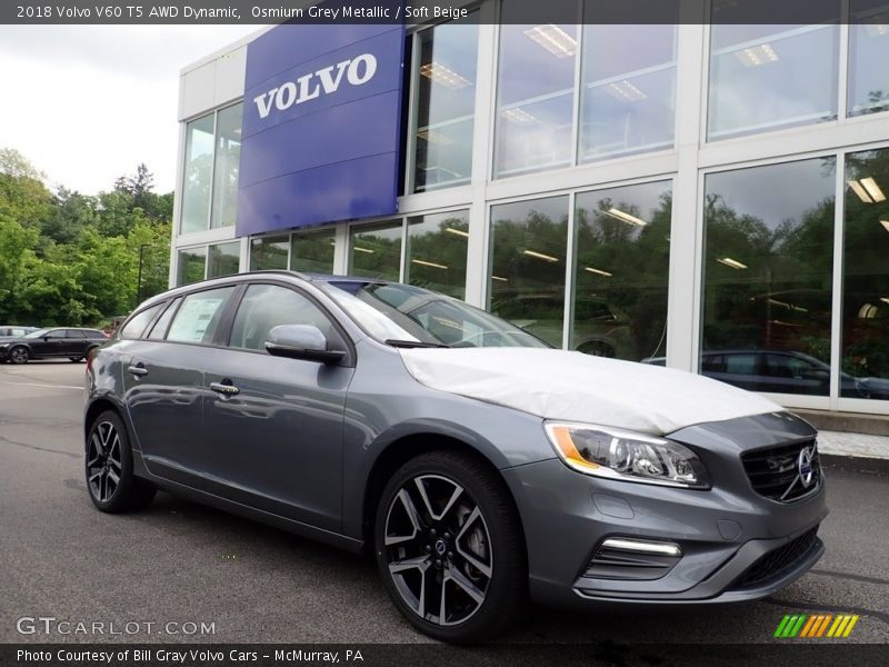 Front 3/4 View of 2018 V60 T5 AWD Dynamic