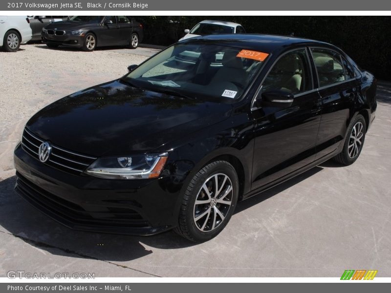 Black / Cornsilk Beige 2017 Volkswagen Jetta SE