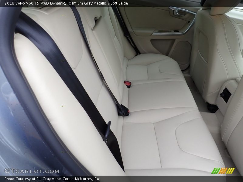 Rear Seat of 2018 V60 T5 AWD Dynamic