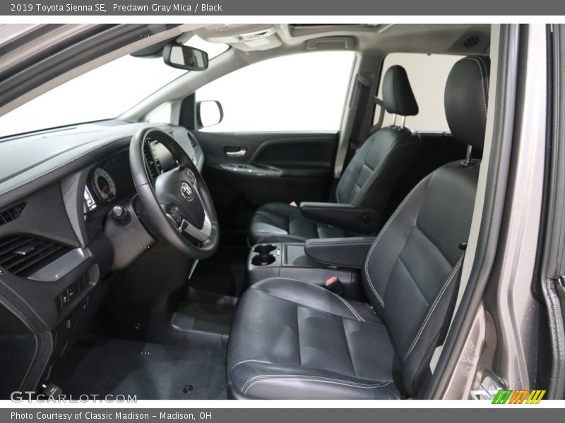 Predawn Gray Mica / Black 2019 Toyota Sienna SE