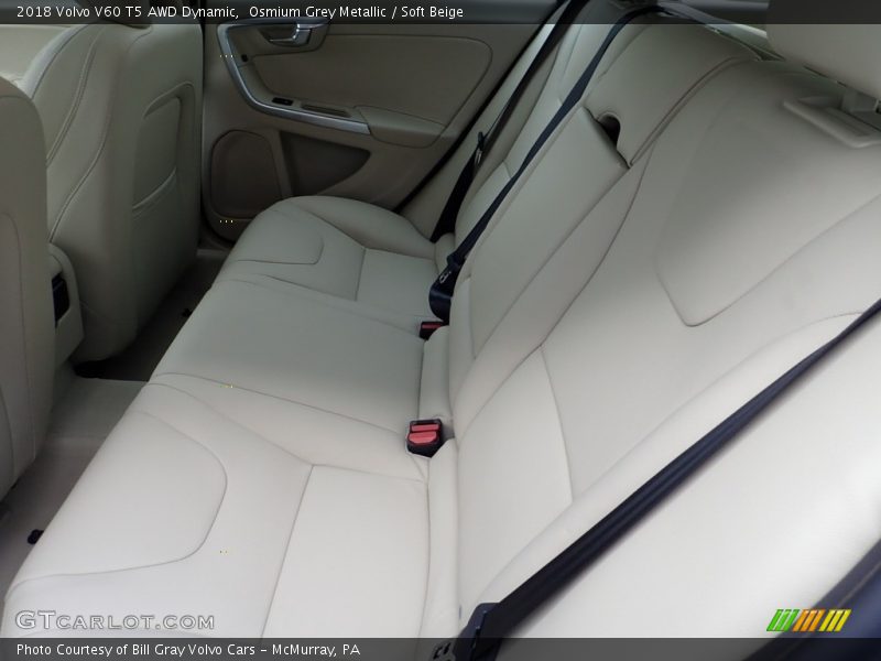Rear Seat of 2018 V60 T5 AWD Dynamic