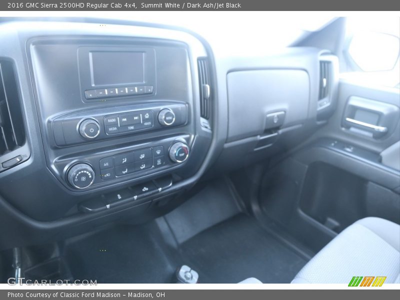 Summit White / Dark Ash/Jet Black 2016 GMC Sierra 2500HD Regular Cab 4x4