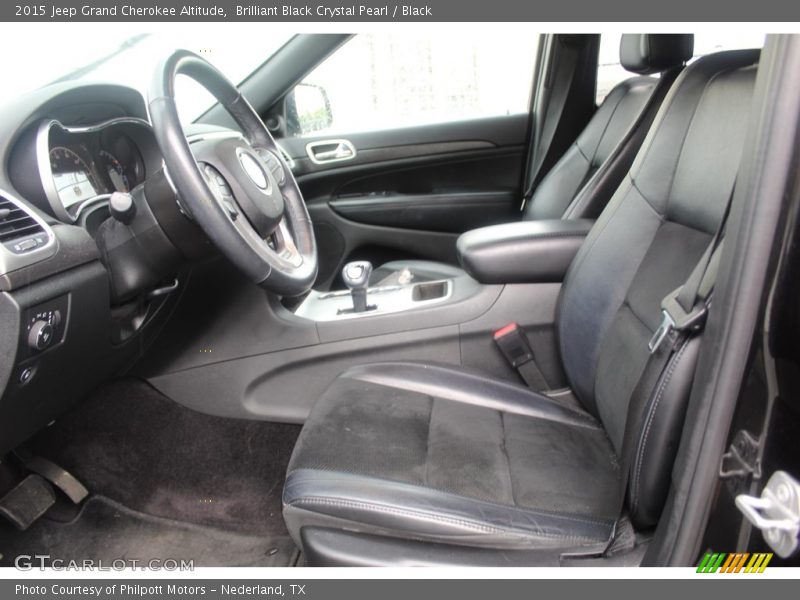 Brilliant Black Crystal Pearl / Black 2015 Jeep Grand Cherokee Altitude