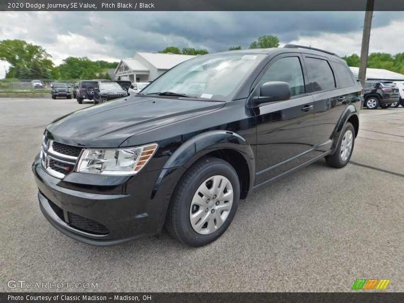 Pitch Black / Black 2020 Dodge Journey SE Value
