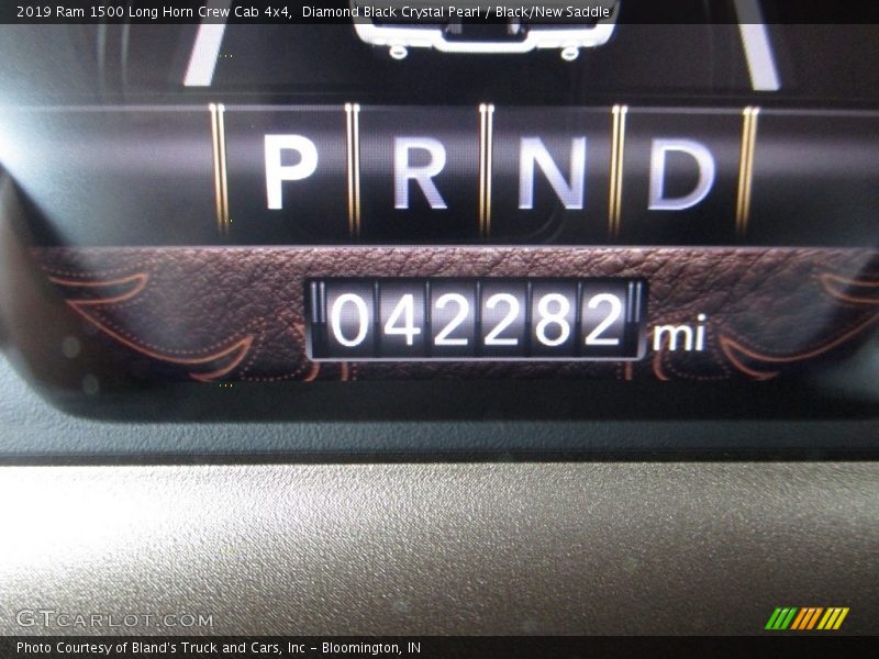 Diamond Black Crystal Pearl / Black/New Saddle 2019 Ram 1500 Long Horn Crew Cab 4x4