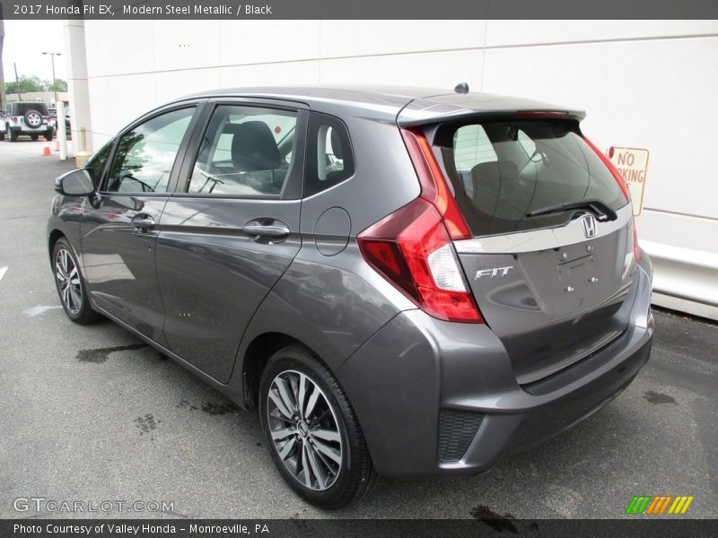 Modern Steel Metallic / Black 2017 Honda Fit EX