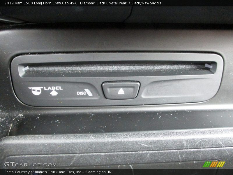 Diamond Black Crystal Pearl / Black/New Saddle 2019 Ram 1500 Long Horn Crew Cab 4x4