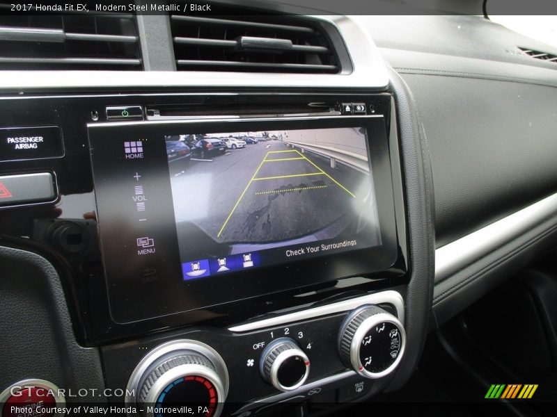 Modern Steel Metallic / Black 2017 Honda Fit EX