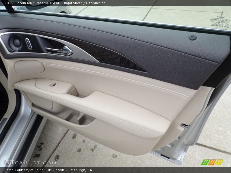 Door Panel of 2019 MKZ Reserve II AWD