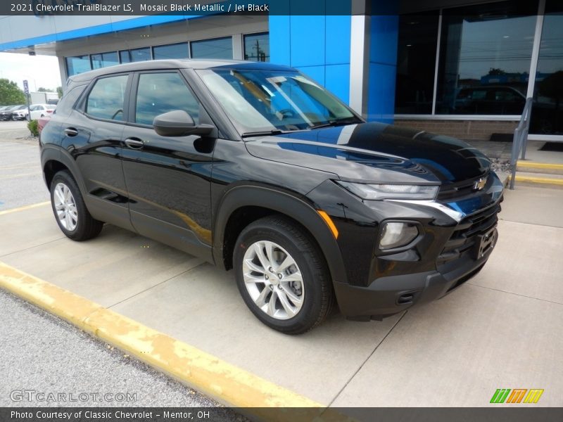 Mosaic Black Metallic / Jet Black 2021 Chevrolet TrailBlazer LS