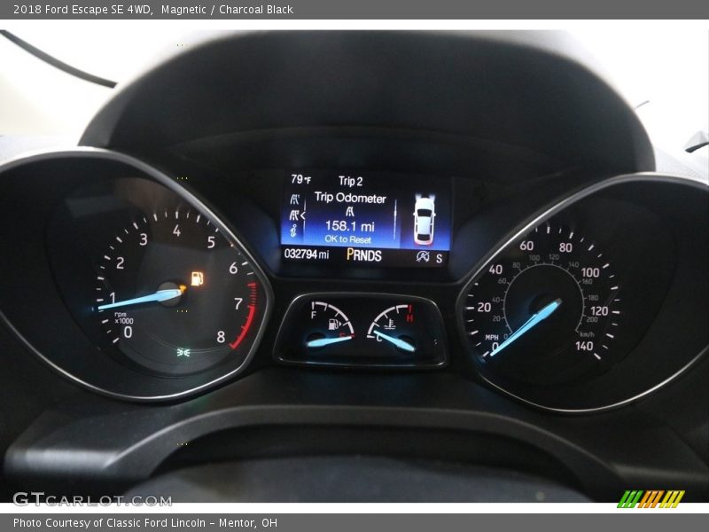 Magnetic / Charcoal Black 2018 Ford Escape SE 4WD