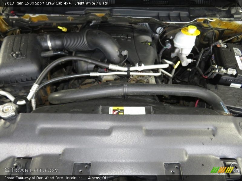Bright White / Black 2013 Ram 1500 Sport Crew Cab 4x4