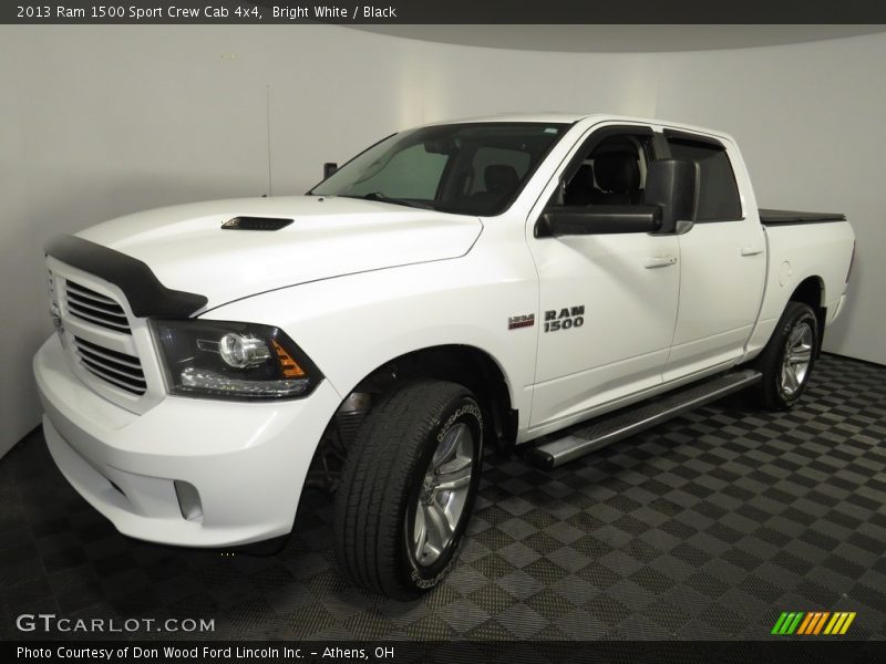 Bright White / Black 2013 Ram 1500 Sport Crew Cab 4x4